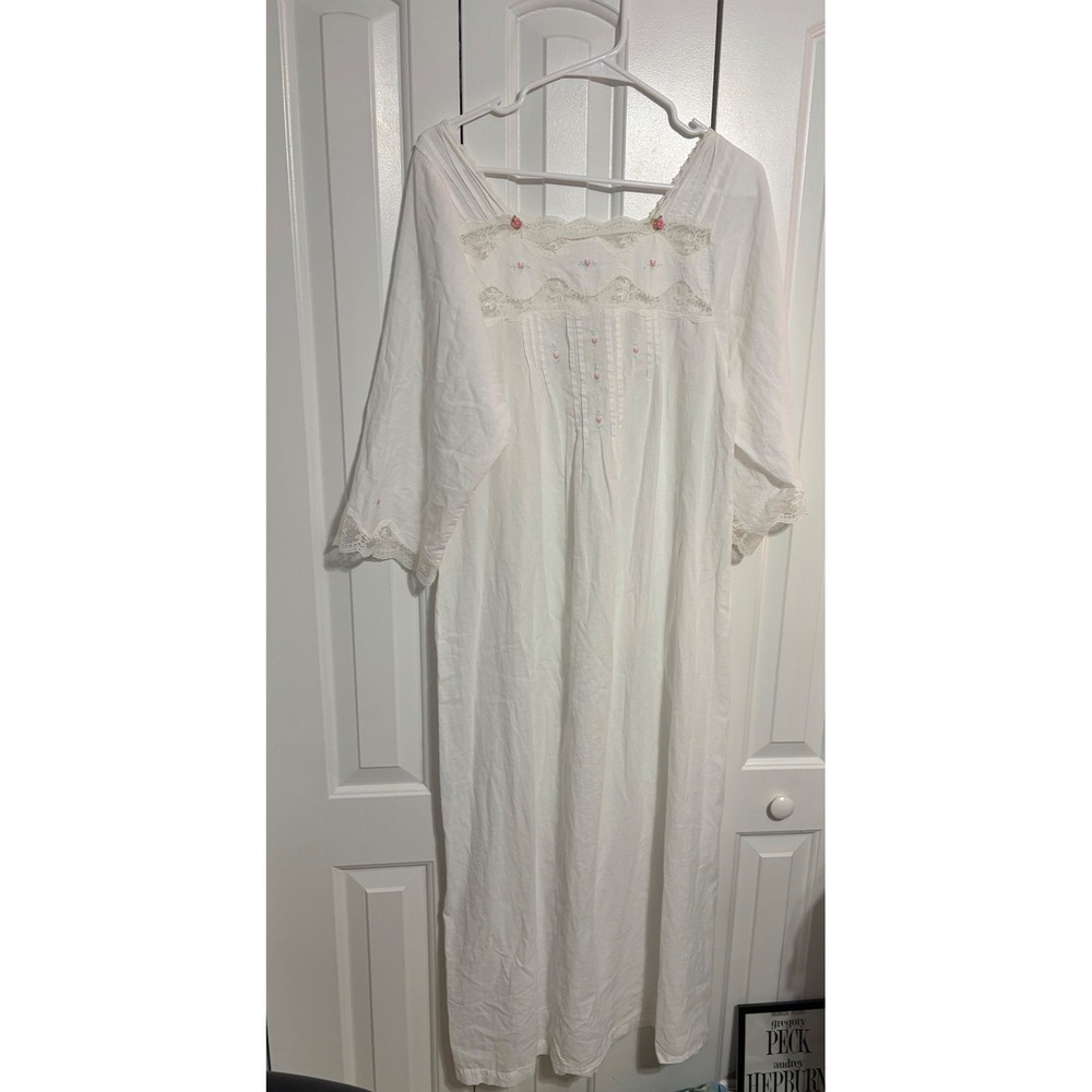 Vintage Nightgown Cottagecore Lace Floral Embroidered White Long Sleepwear L - Picture 3 of 10